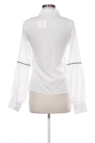 Дамска риза SoBe, Размер S, Цвят Бял, Цена 13,29 €