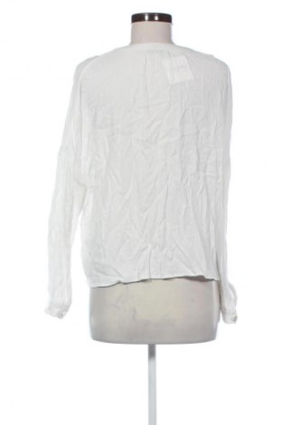 Дамска риза Stradivarius, Размер M, Цвят Бял, Цена 9,90 €