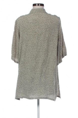 Дамска риза Unbranded, Размер XXL, Цвят Многоцветен, Цена 6,64 €