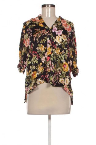 Дамска риза Zara, Размер S, Цвят Многоцветен, Цена 5,62 €