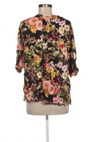 Дамска риза Zara, Размер S, Цвят Многоцветен, Цена 5,62 €