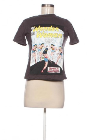 Γυναικείο t-shirt H&M, Μέγεθος XS, Χρώμα Πολύχρωμο, Τιμή 7,99 €