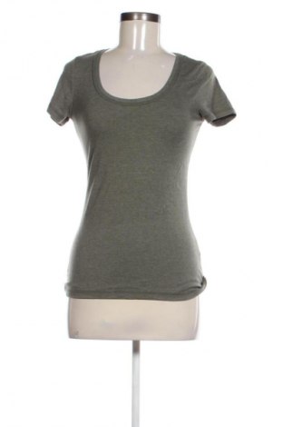 Γυναικείο t-shirt Janina, Μέγεθος S, Χρώμα Πράσινο, Τιμή 6,99 €