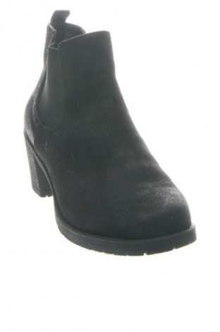 Дамски боти Esmara, Размер 39, Цвят Черен, Цена 24,54 €