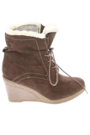 Дамски боти Graceland, Размер 38, Цвят Кафяв, Цена 26,58 €