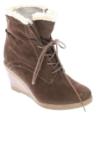 Дамски боти Graceland, Размер 38, Цвят Кафяв, Цена 26,58 €