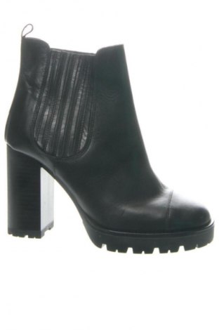 Дамски боти Paola Ferri, Размер 37, Цвят Черен, Цена 163,61 €