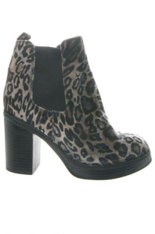 Дамски боти Unbranded, Размер 37, Цвят Многоцветен, Цена 19,42 €