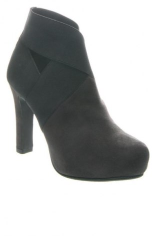 Дамски боти Unbranded, Размер 38, Цвят Кафяв, Цена 32,72 €