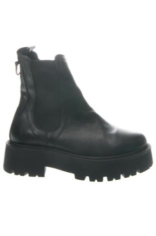 Дамски боти Unbranded, Размер 39, Цвят Черен, Цена 47,43 €