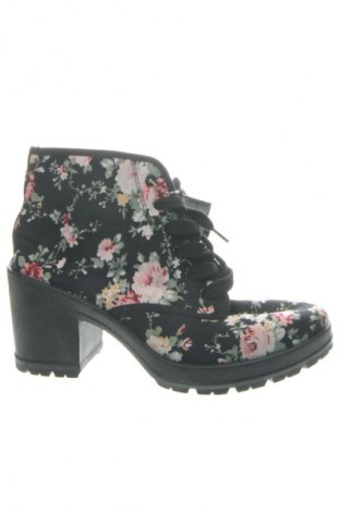 Дамски боти Unbranded, Размер 39, Цвят Многоцветен, Цена 32,72 €