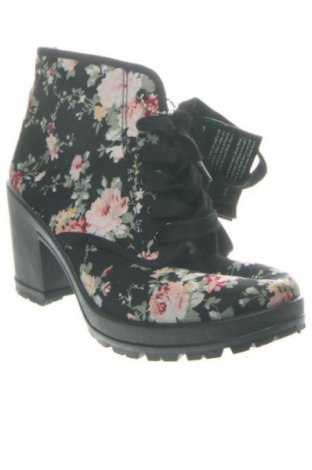 Дамски боти Unbranded, Размер 39, Цвят Многоцветен, Цена 32,72 €