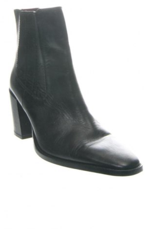 Дамски боти Zara, Размер 40, Цвят Черен, Цена 40,57 €