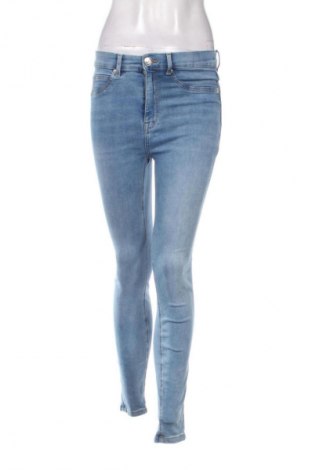 Дамски дънки Amisu, Размер S, Цвят Син, Цена 8,60 €