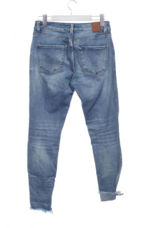 Blugi de femei Amisu, Mărime M, Culoare Albastru, Preț 45,99 Lei