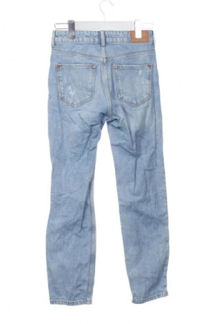 Dámské džíny  Bershka, Velikost XS, Barva Modrá, Cena  239,00 Kč