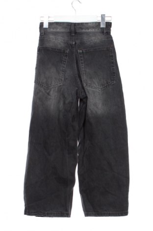 Дамски дънки Bershka, Размер XXS, Цвят Сив, Цена 8,69 €