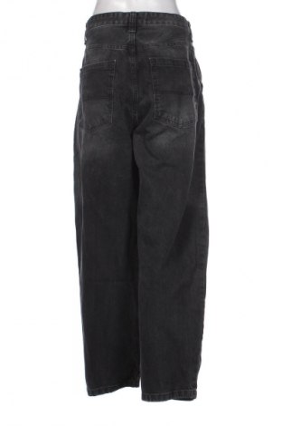 Damskie jeansy Bershka, Rozmiar XL, Kolor Czarny, Cena 78,99 zł