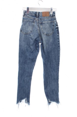 Γυναικείο Τζίν Bershka, Μέγεθος XXS, Χρώμα Μπλέ, Τιμή 8,99 €