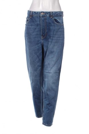 Dámské džíny  Bershka, Velikost M, Barva Modrá, Cena  439,00 Kč