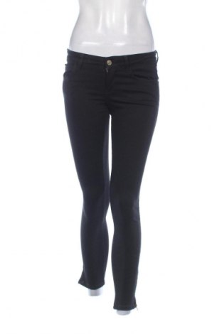 Дамски дънки Guess, Размер S, Цвят Черен, Цена 26,58 €