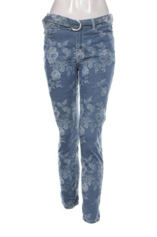 Дамски дънки Guess, Размер M, Цвят Син, Цена 31,18 €