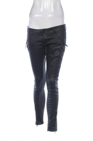 Damskie jeansy Guess, Rozmiar L, Kolor Czarny, Cena 185,99 zł