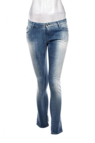 Dámské džíny  Guess, Velikost M, Barva Modrá, Cena  1 079,00 Kč