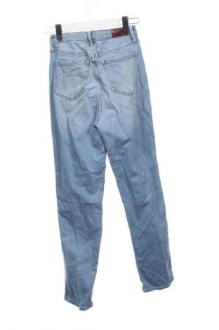 Γυναικείο Τζίν Hollister, Μέγεθος XS, Χρώμα Μπλέ, Τιμή 4,99 €