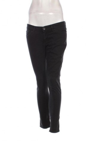 Дамски дънки Levi's, Размер L, Цвят Черен, Цена 23,00 €