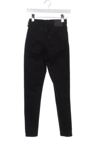 Dámské džíny  Levi's, Velikost XS, Barva Černá, Cena  821,00 Kč