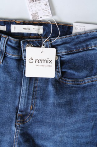 Дамски дънки Mango, Размер S, Цвят Син, Цена 35,79 €
