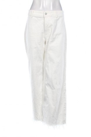 Дамски дънки Mango, Размер M, Цвят Екрю, Цена 13,80 €