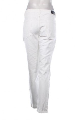 Дамски дънки Nikkie, Размер L, Цвят Бял, Цена 29,14 €