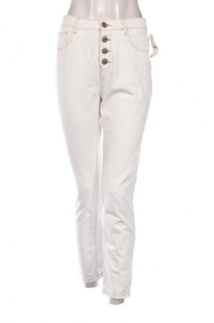 Дамски дънки Pimkie, Размер S, Цвят Бял, Цена 8,18 €