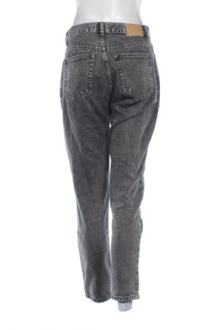 Дамски дънки Pull&Bear, Размер M, Цвят Черен, Цена 14,59 €