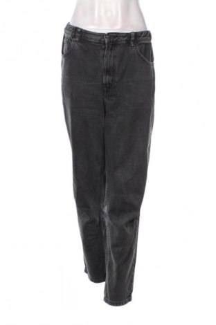 Női farmernadrág Pull&Bear, Méret M, Szín Szürke, Ár 2 289 Ft