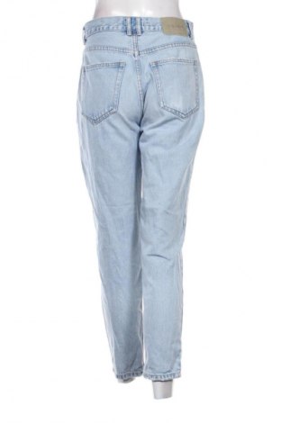 Γυναικείο Τζίν Pull&Bear, Μέγεθος M, Χρώμα Μπλέ, Τιμή 10,99 €