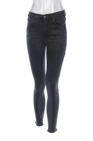 Dámské džíny  Pull&Bear, Velikost S, Barva Černá, Cena  399,00 Kč