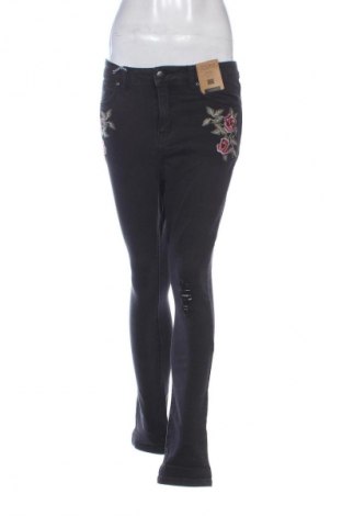 Dámske džínsy  Rivers, Veľkosť M, Farba Viacfarebná, Cena  15,95 €