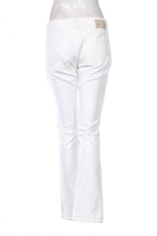 Γυναικείο Τζίν S.Oliver, Μέγεθος M, Χρώμα Λευκό, Τιμή 11,99 €