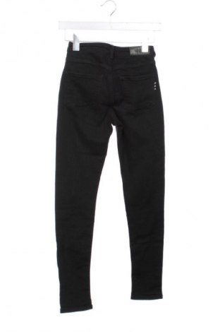 Дамски дънки Scotch & Soda, Размер XXS, Цвят Черен, Цена 48,10 €
