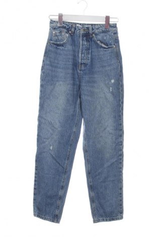 Γυναικείο Τζίν Stradivarius, Μέγεθος XXS, Χρώμα Μπλέ, Τιμή 8,99 €