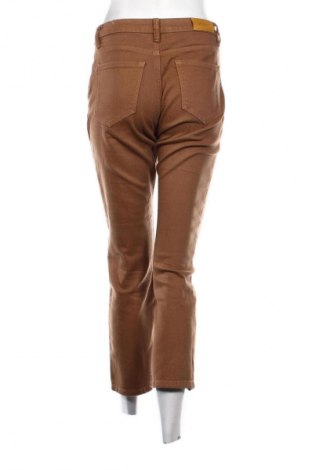 Γυναικείο Τζίν Stradivarius, Μέγεθος S, Χρώμα Καφέ, Τιμή 25,99 €