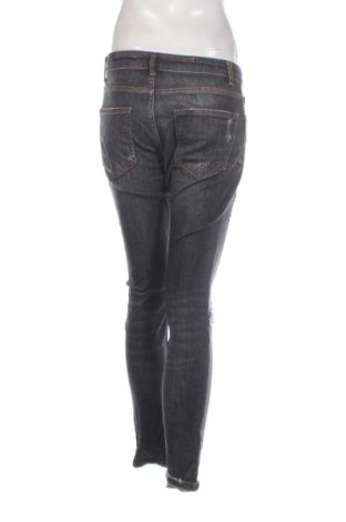 Damskie jeansy Zara, Rozmiar M, Kolor Czarny, Cena 33,99 zł