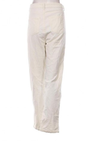 Дамски джинси C&A, Размер XL, Цвят Екрю, Цена 15,33 €