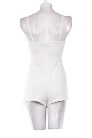 Salopetă scurtă de damă Boohoo, Mărime S, Culoare Alb, Preț 104,99 Lei