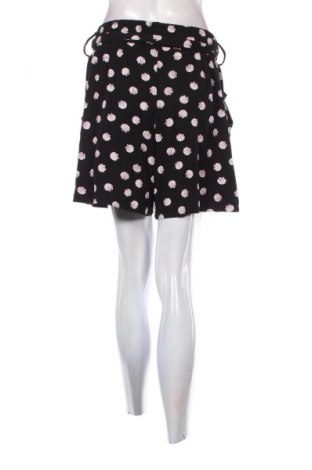 Дамски къс панталон & ET, Размер M, Цвят Многоцветен, Цена 29,65 €