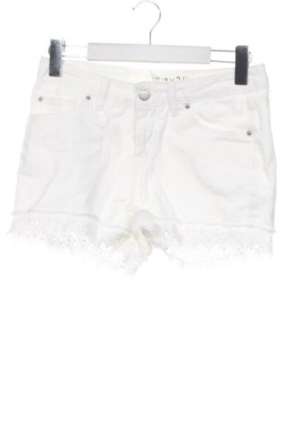 Pantaloni scurți de femei Amisu, Mărime M, Culoare Alb, Preț 31,99 Lei