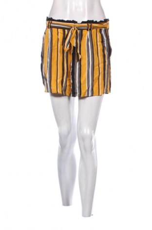 Dámske kraťasy  Amisu, Veľkosť M, Farba Viacfarebná, Cena  6,95 €